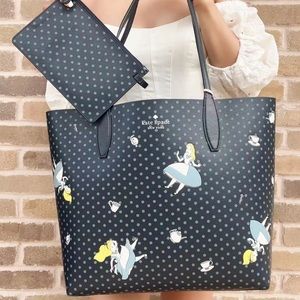 Kate Spade Reversible Tote & Pouch